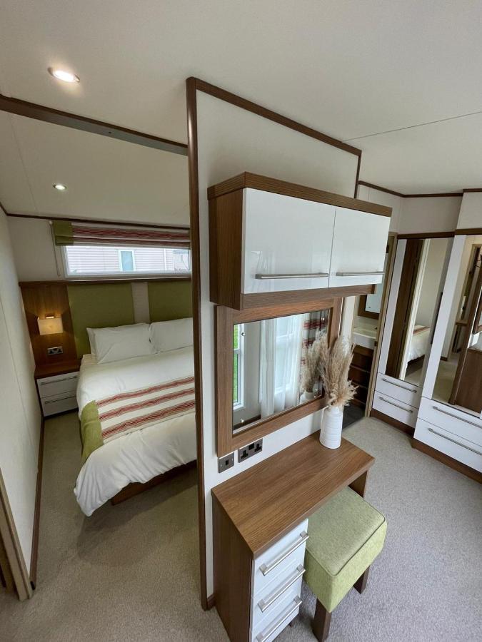 Golden Anchor - The Milano - Coastal Caravan Breaks Chapel St. Leonards Extérieur photo