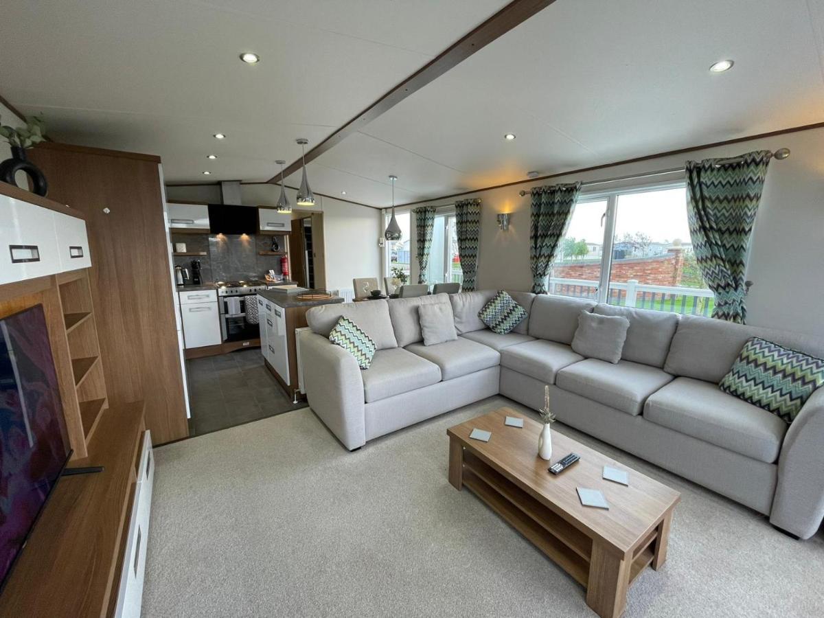 Golden Anchor - The Milano - Coastal Caravan Breaks Chapel St. Leonards Extérieur photo