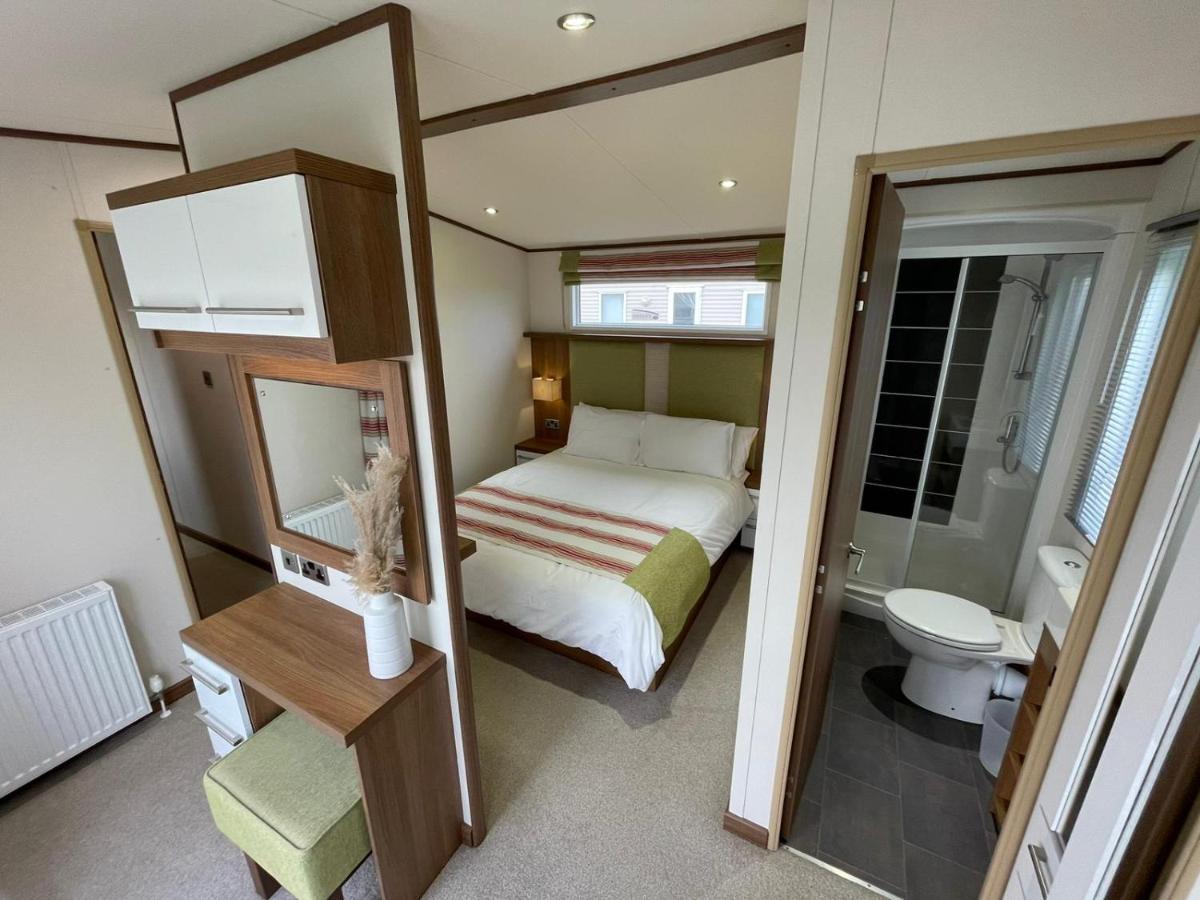 Golden Anchor - The Milano - Coastal Caravan Breaks Chapel St. Leonards Extérieur photo